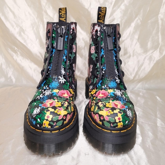 Dr. Martens Sinclair Floral Mashup leather platform boots - Picture 2 of 7